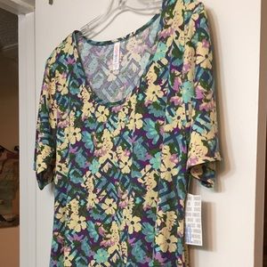 LuLaRoe Perfect T